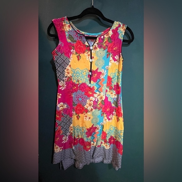 Vintage Floral Mini Dress - Picture 2 of 13